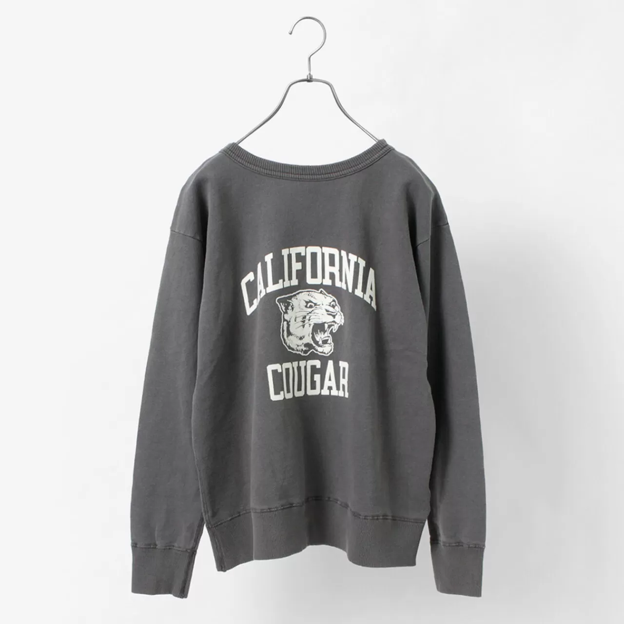 MIXTA Long Sleeves>California Cougar Set-In Sleeve Crew Neck Sweatshirt Sweatshirt Vintageblack