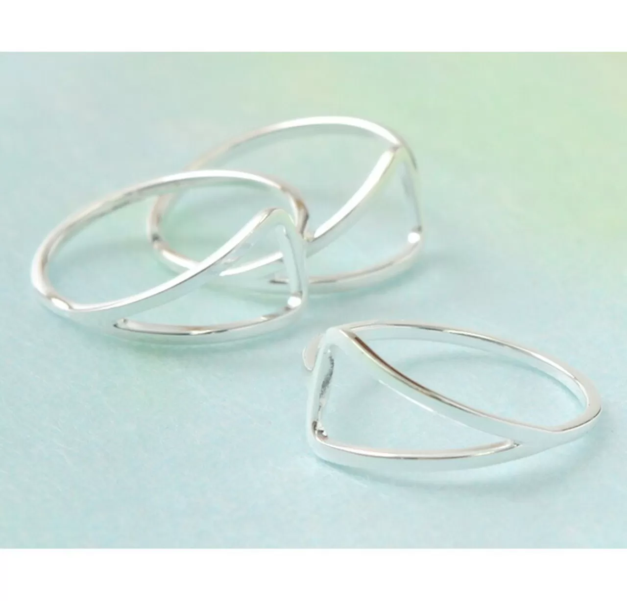 CHALISA T.. Ring>Extra Fine Ring/Isosceles Triangle Silver