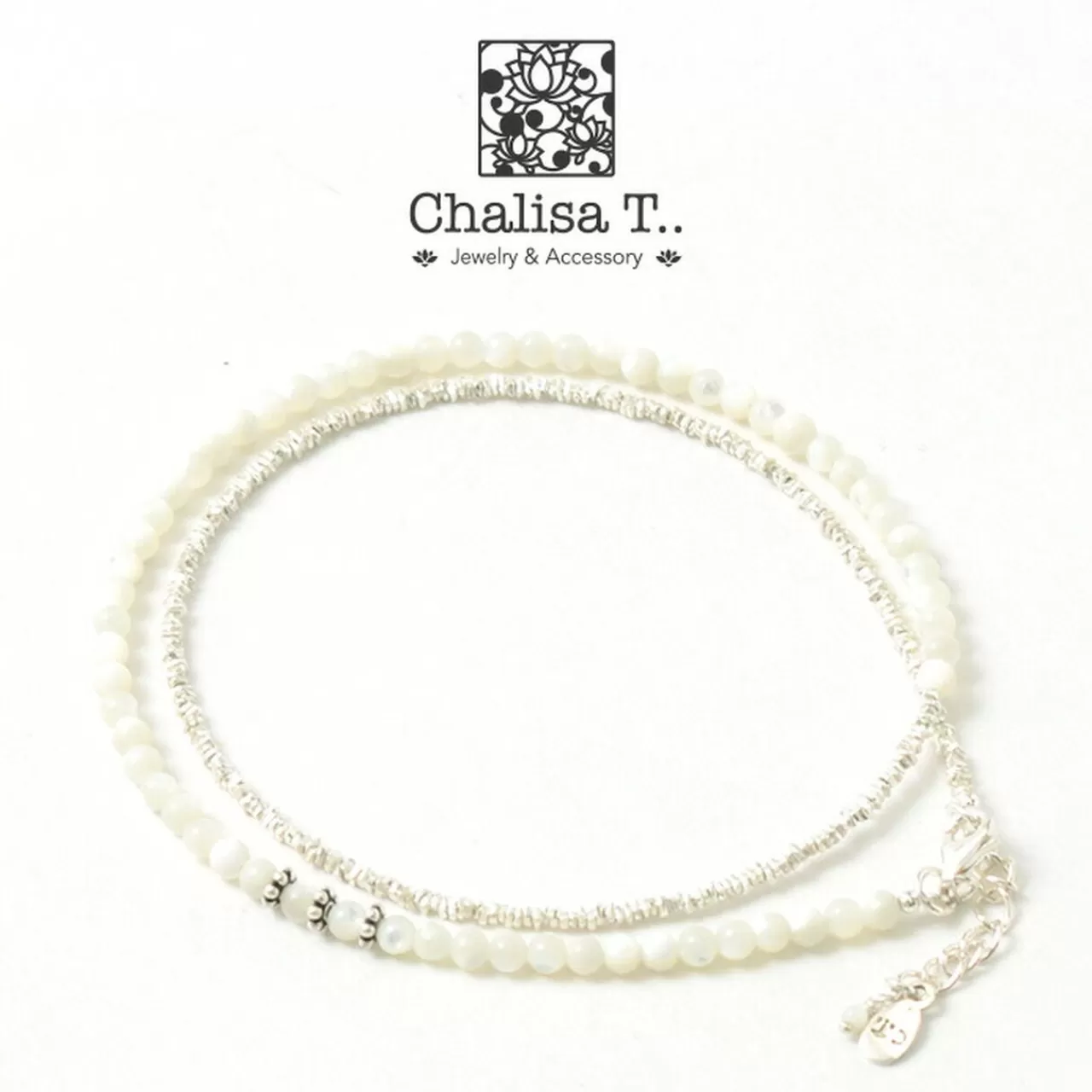 CHALISA T.. Anklets>Round Shell Wrap Anklet/Cullen Silver Flat Beads White